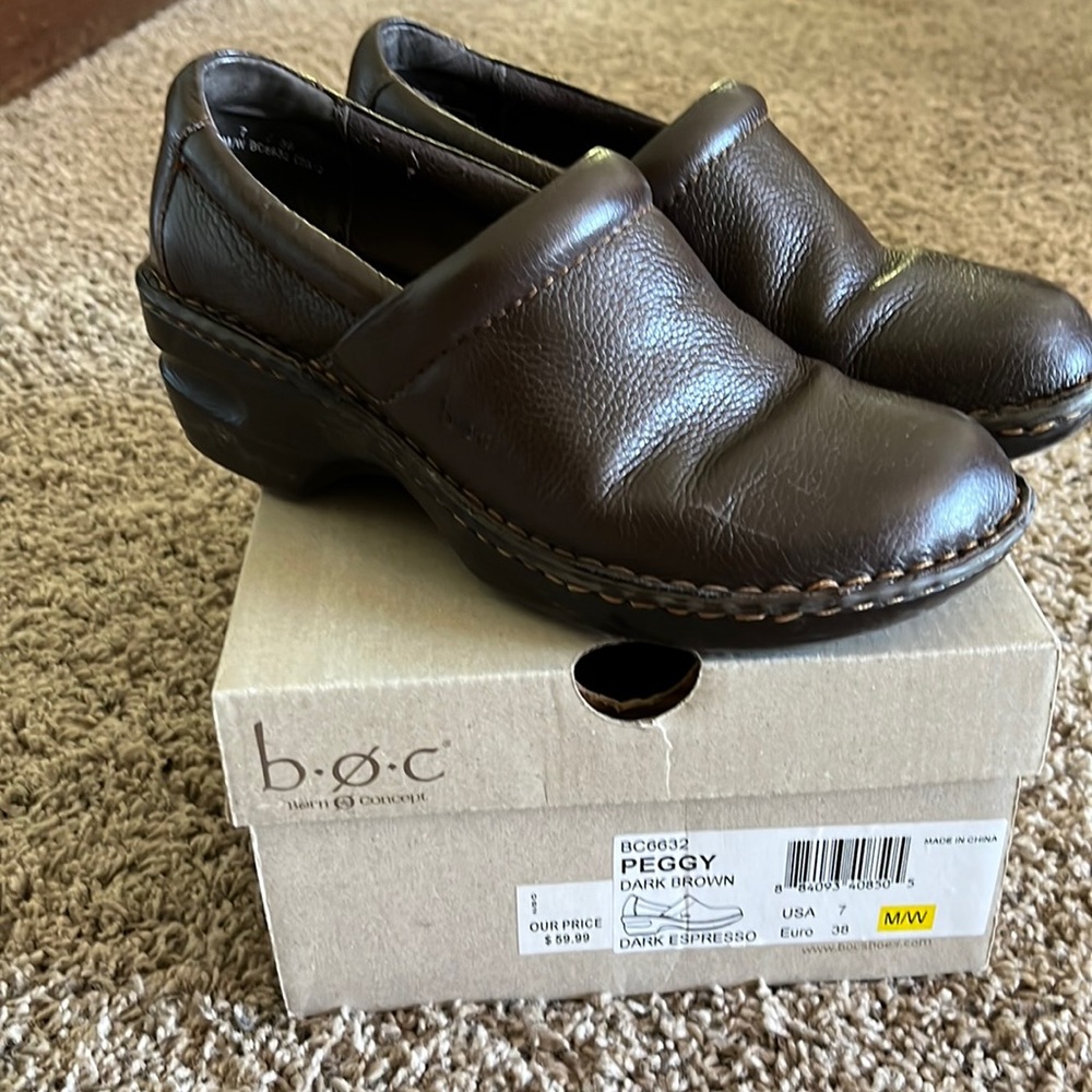 Born Concept Size 7 Brown Clog type shoe